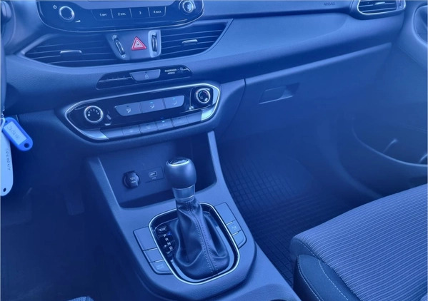 Hyundai I30 cena 64899 przebieg: 55087, rok produkcji 2022 z Mogilno małe 211